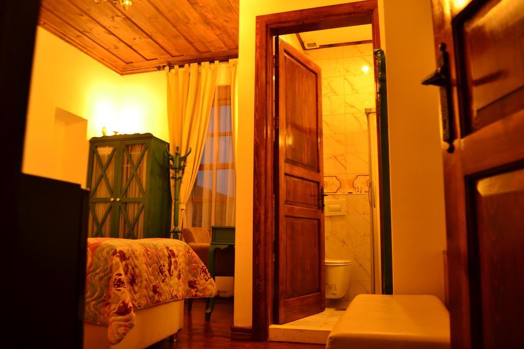 Aristonicus Boutique Hotel ベルガマ 部屋 写真